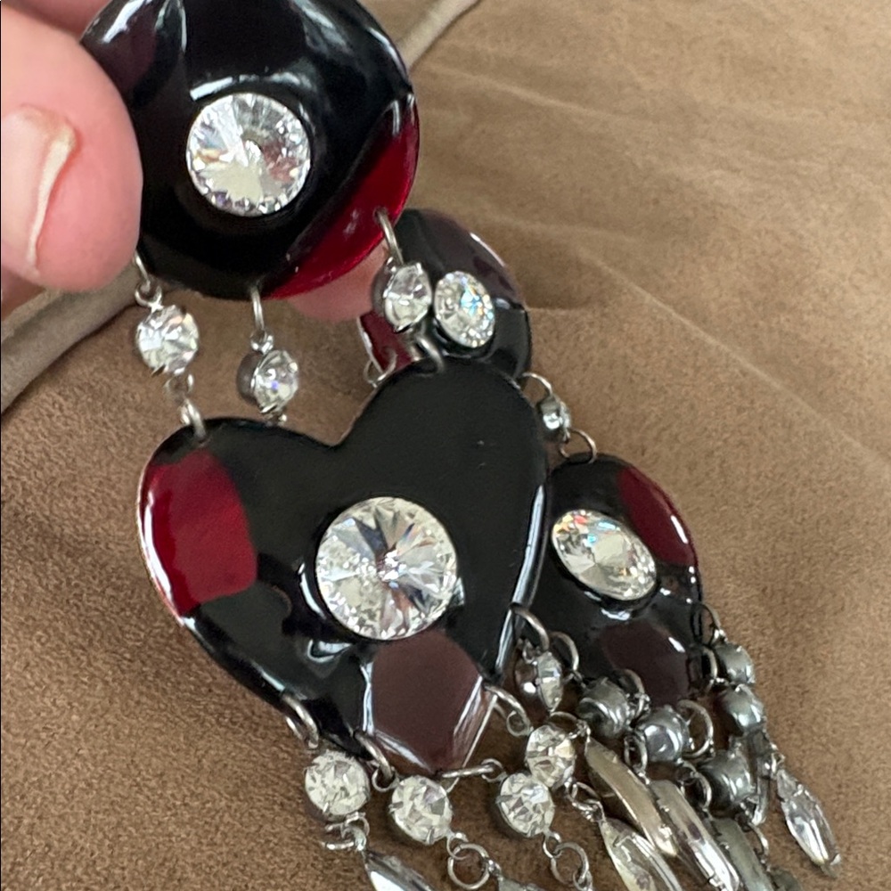 Vintage Designer Retired Beth Brennan Heart Hand Made Earrings Clip/ New ❤️